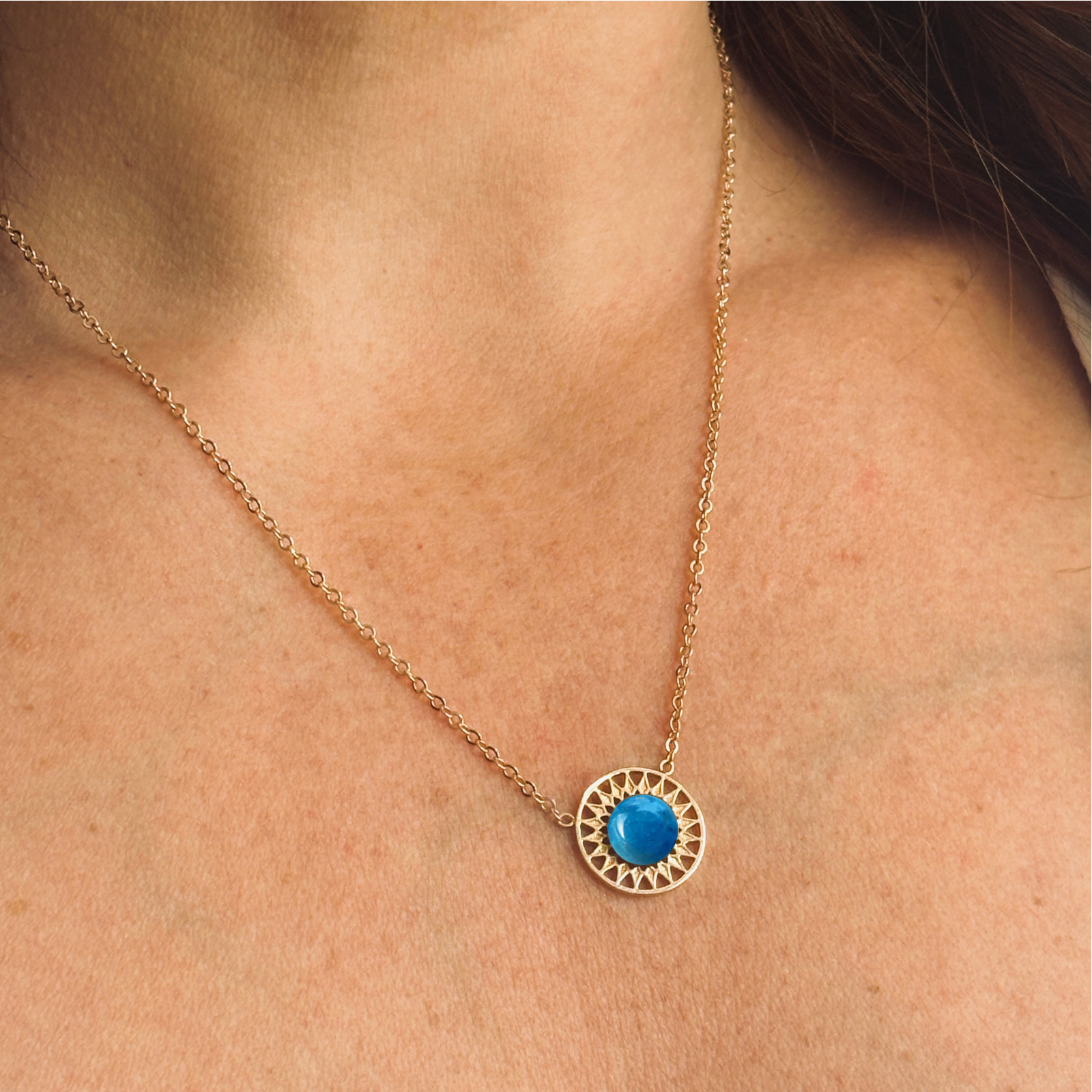 Collier Léonie Pierre naturelle Apatite Plaqué or