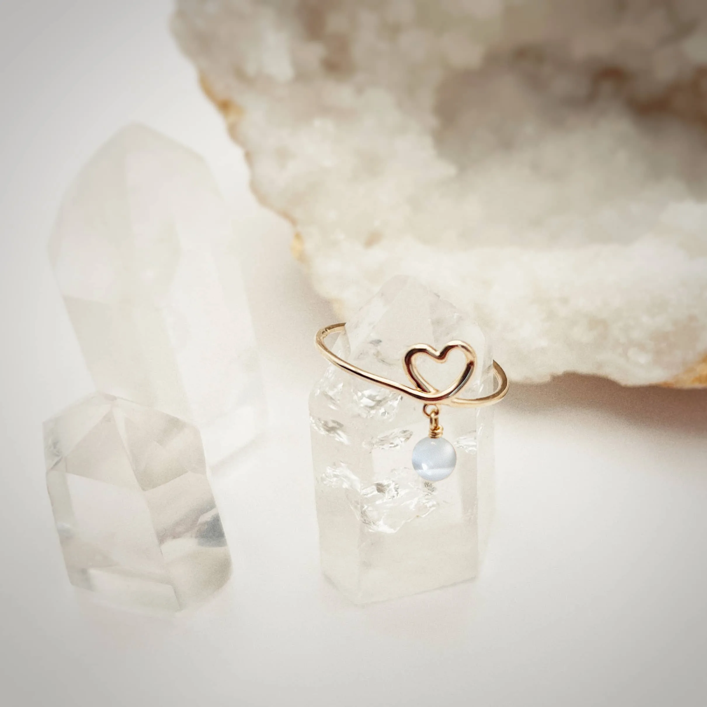 bague-romy-or-fine-coeur-pierre-lune