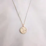 collier-signe-astro-cancer-plaque-or