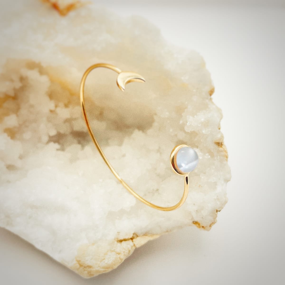 jonc or pierre naturelle luna