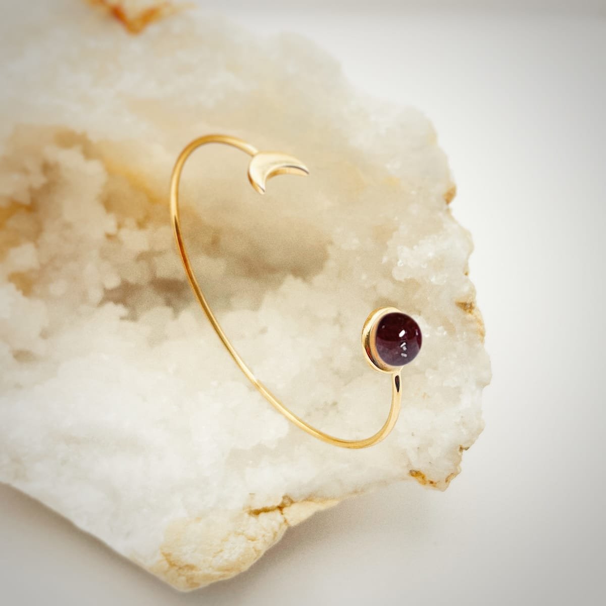 jonc or pierre naturelle luna