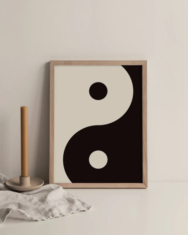 🌗 Êtes-vous Yin ou Yang ?

Connaître votre énergie dominante peut vous aider à mieux vous comprendre, à équilibrer vos émotions et à choisir les pierres naturelles qui vous correspondent le mieux.

💫  Le Yin, c’est l’énergie féminine : douce, sensible, intuitive, tournée vers l’intérieur. Si vous êtes plutôt Yin, vous êtes souvent dans l’écoute, l’émotion, la créativité. Mais attention à l’excès de repli sur soi ou de passivité.

✨  Le Yang, c’est l’énergie masculine : dynamique, volontaire, extravertie, tournée vers l’action. Si vous êtes plutôt Yang, vous avez une personnalité vive, affirmée, passionnée. À l’excès, cela peut créer du stress ou un déséquilibre émotionnel.

Trouver son équilibre entre Yin et Yang, c’est avancer en conscience, avec plus d’harmonie dans sa vie personnelle et relationnelle.

♡  Passez le test sur le blog pour découvrir votre énergie dominante et les pierres naturelles qui peuvent vous accompagner au quotidien.
Lien dans la bio.

 💬 Dites-moi : vous vous sentez plutôt Yin ou Yang ? 

yin yang | énergie féminine | énergie masculine | équilibre énergétique | développement personnel | lithothérapie | bien-être | intuition | action | émotions | reconnexion à soi | pierres naturelles | spiritualité | bijou énergétique | test de personnalité | introspection | ancrage | douceur | vitalité | harmonie intérieure | création artisanale